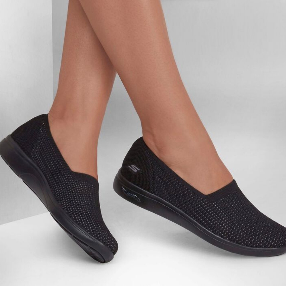 SKECHERS Arch Fit Uplift Sweet Notion Shoes